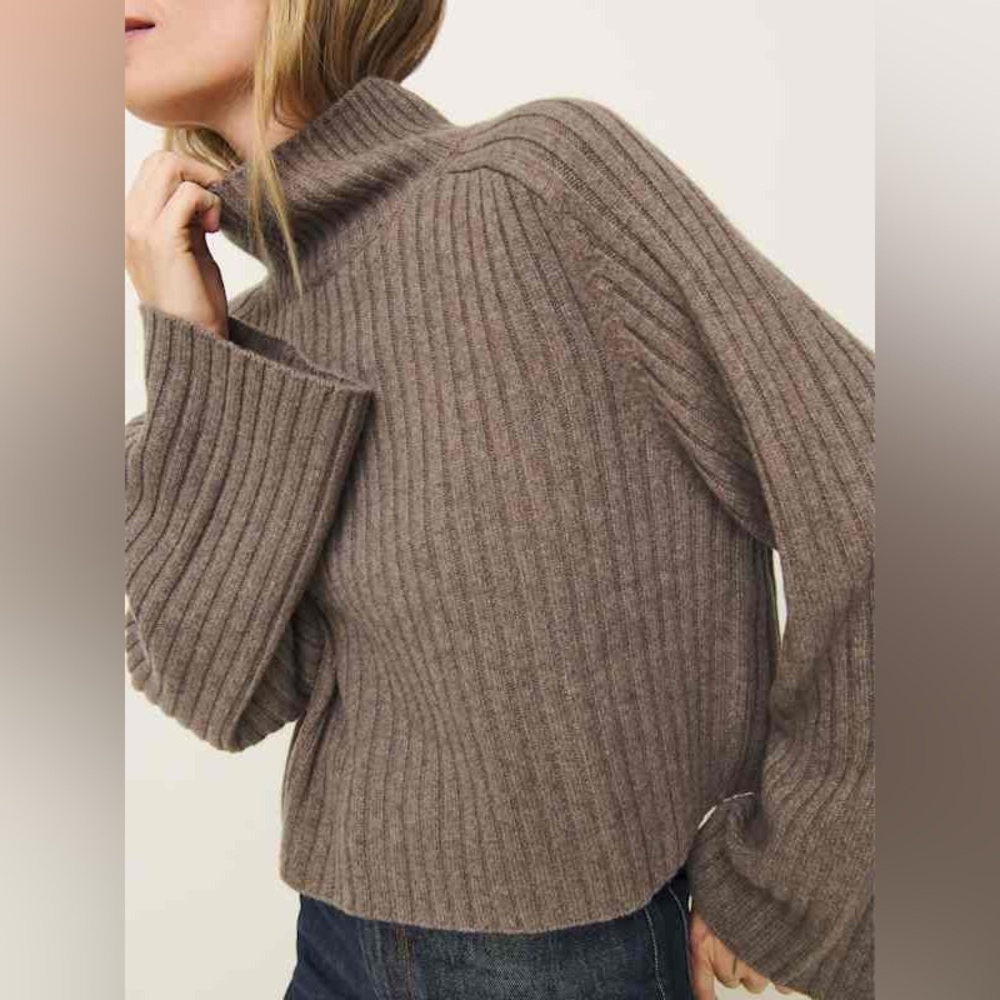Reformation Brooke cashmere cropped sweater in ribbed cocoa - size s - Picture 2 of 8